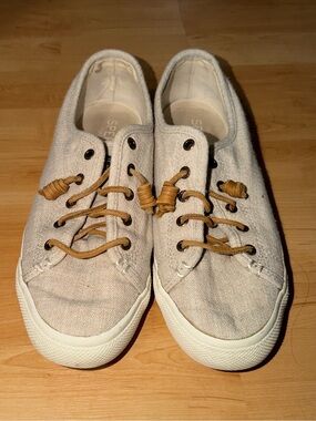 Sperry Beige Canvas Lace-Up Sneakers with Tan Laces